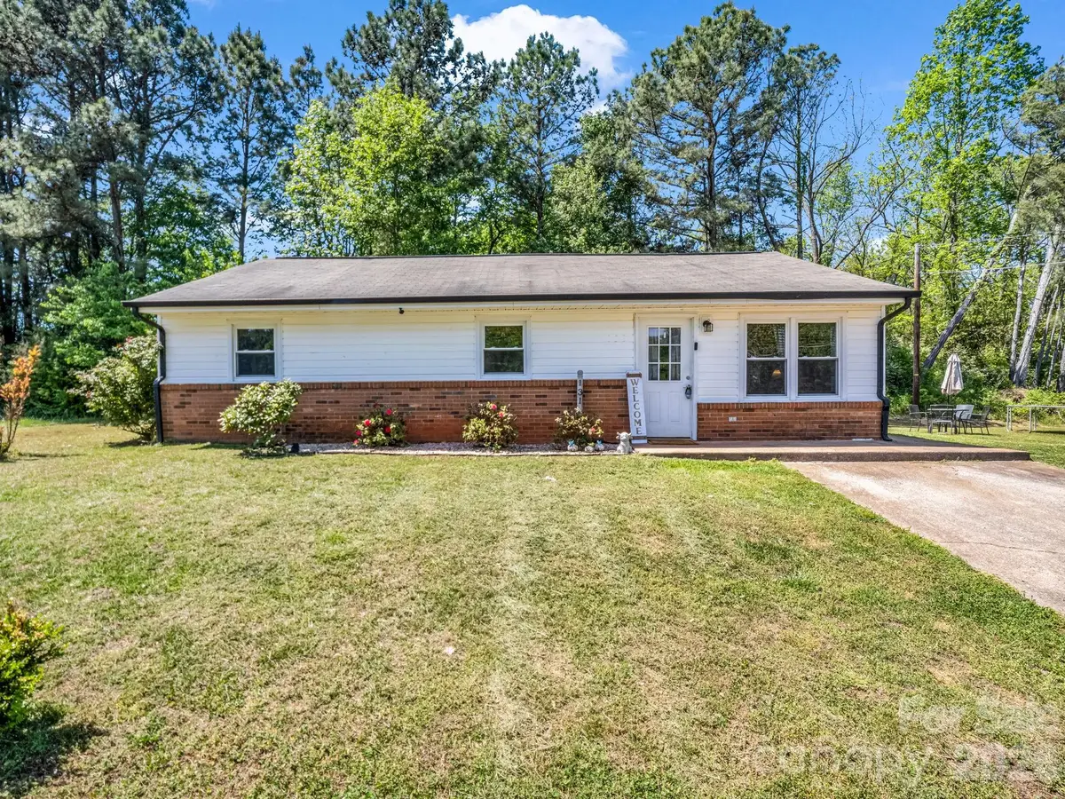 131 Winchester Drive, Ellenboro, NC 28040 - #1