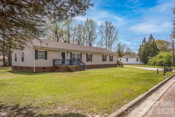 210 Pierce Street #4, Warsaw, NC 28398