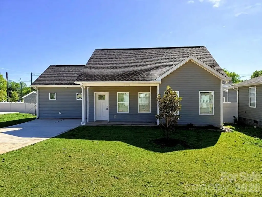 3800 Freedom Drive, Charlotte, NC 28208 - #1