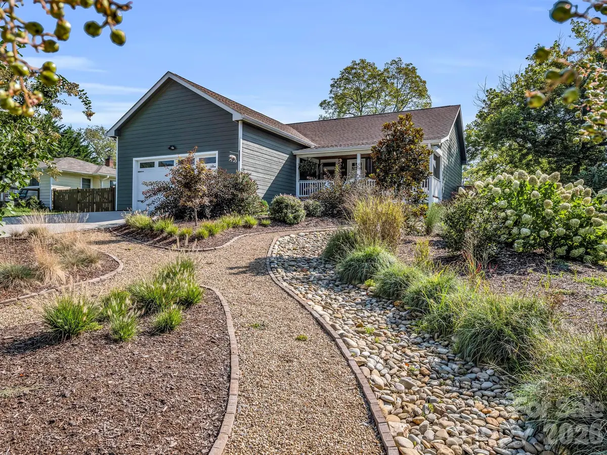 11 N Pershing Road, Asheville, NC 28805 - #1