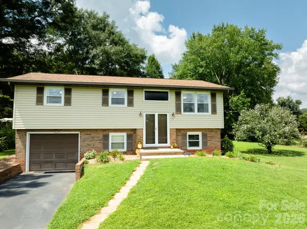 4671 Crystal Street, Claremont, NC 28610