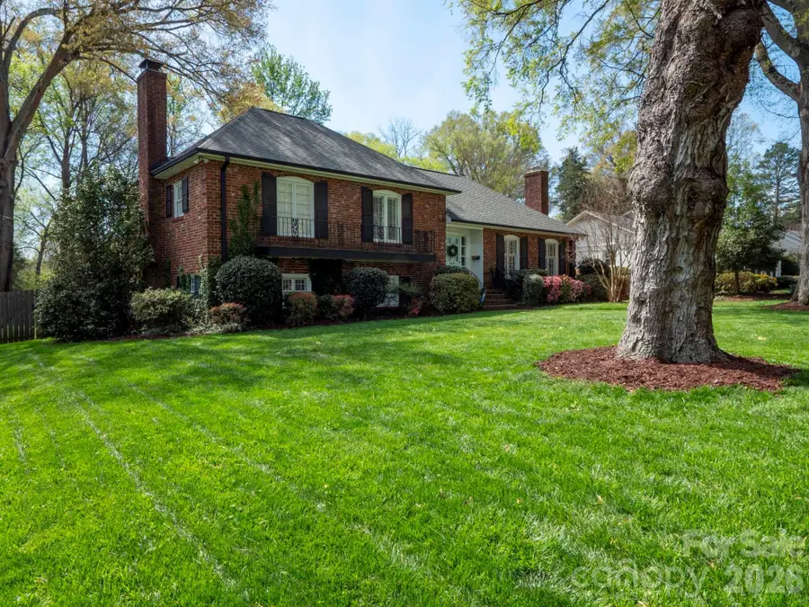 1419 Cavendish Court, Charlotte, NC 28211 - #3