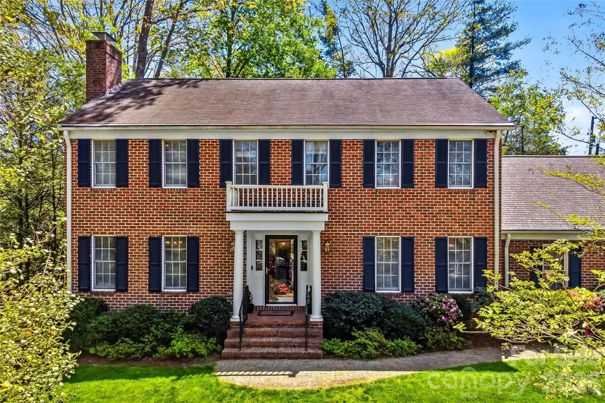 1218 Everette Place, Hendersonville, NC 28791 - #1