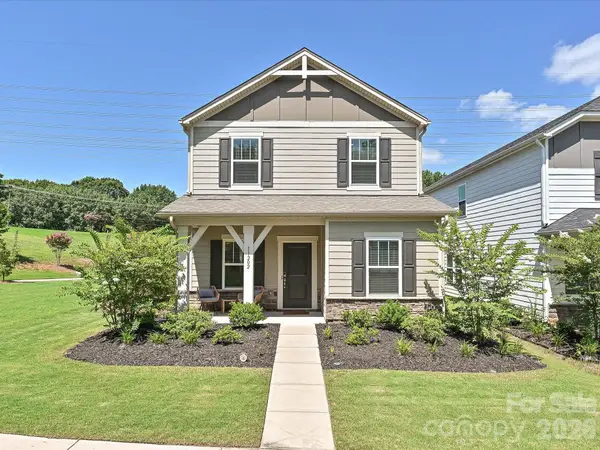 11202 Broadbent Court, Charlotte, NC 28278