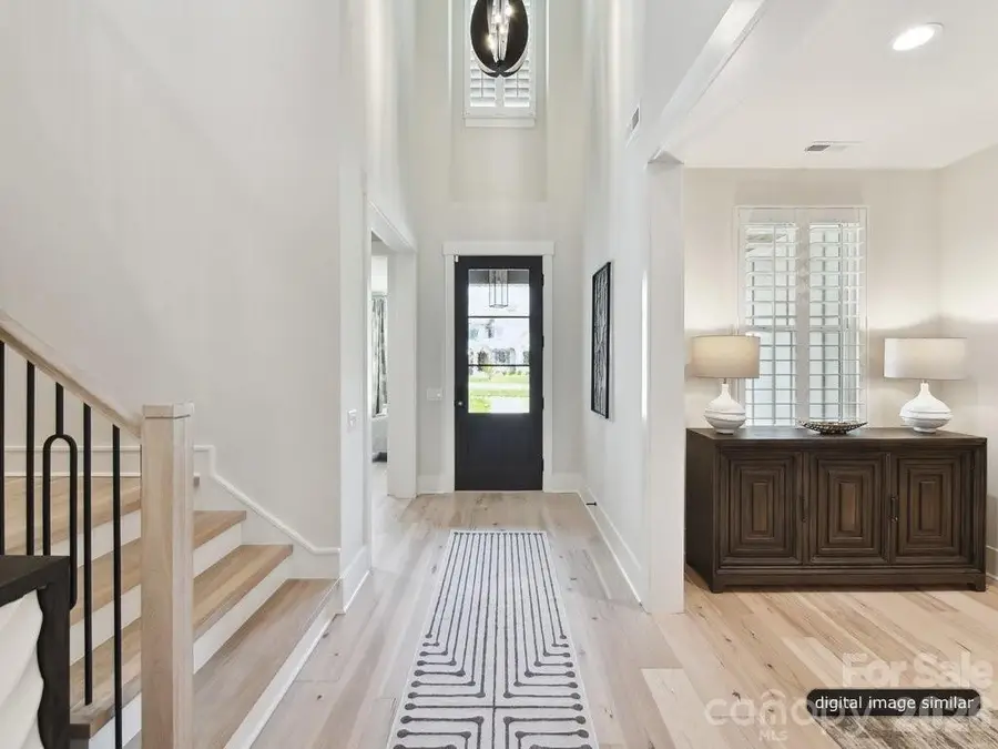 3133 Country Club Drive, Charlotte, NC 28205 - #3