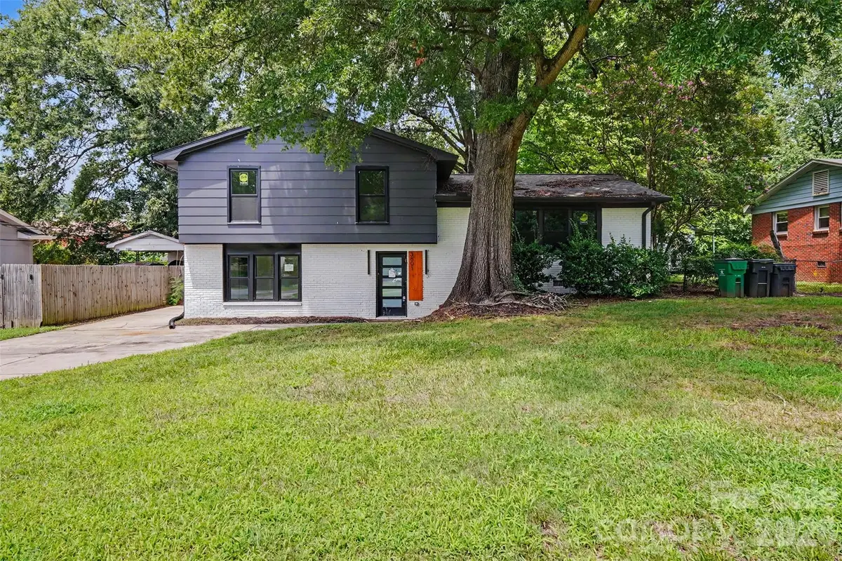 3801 Woodleaf Road, Charlotte, NC 28205 - #1