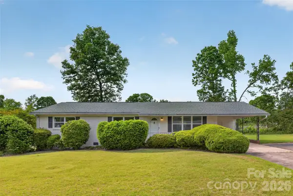 4429 Dawnwood Drive, Gastonia, NC 28056