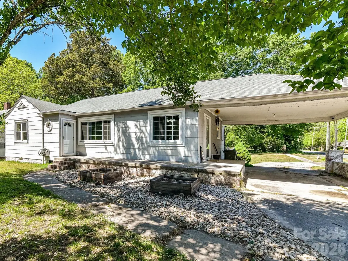 154 Lancaster Street, Chester, SC 29706 - #1