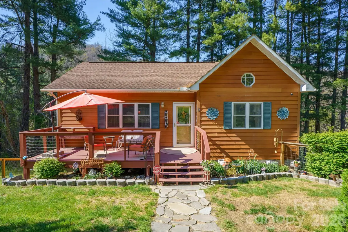 40 Whipoorwill Way, Waynesville, NC 28786 - #1