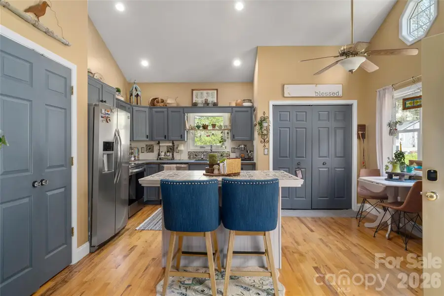 40 Whipoorwill Way, Waynesville, NC 28786 - #3