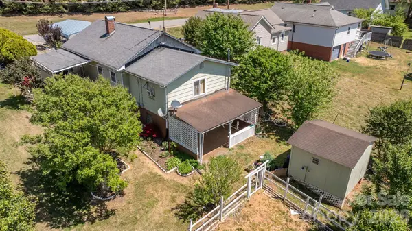 24 Midway Street, Granite Falls, NC 28630
