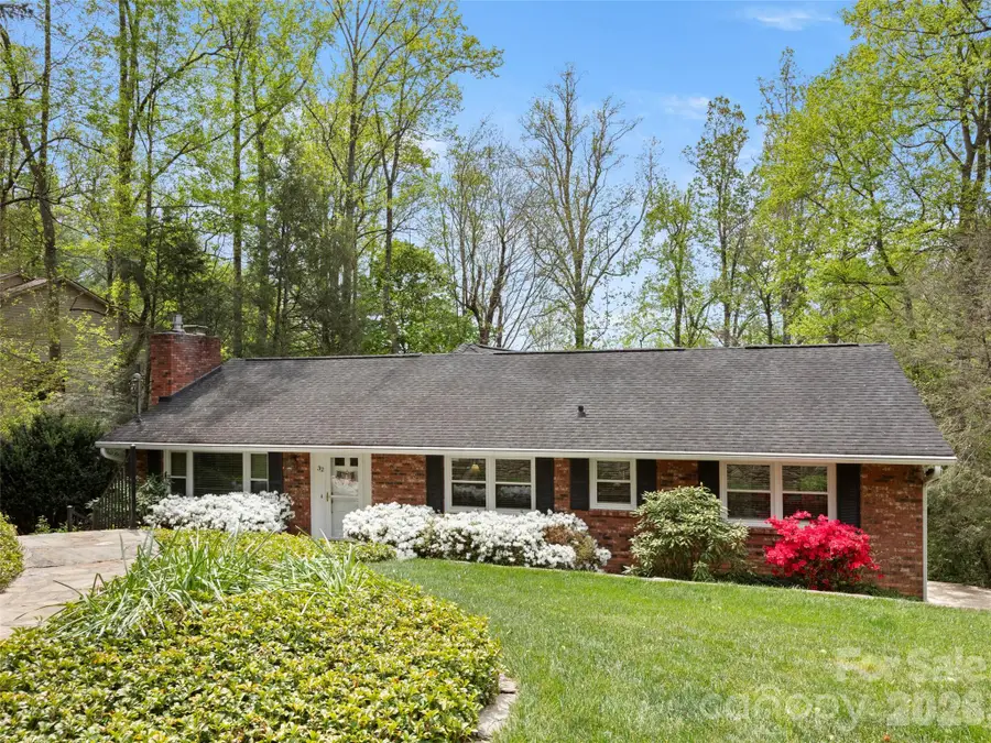 32 Westridge Drive, Asheville, NC 28803 - #2