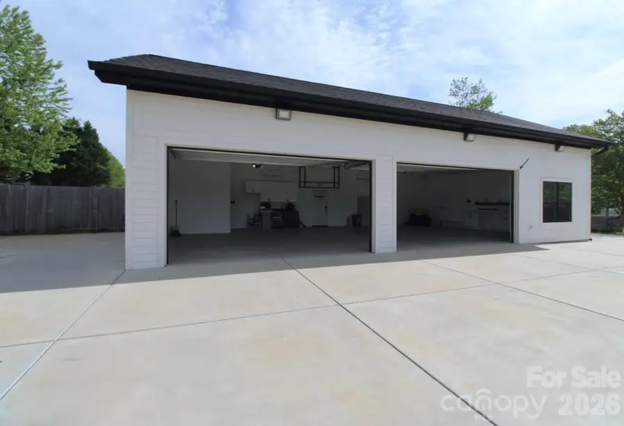 2555 Belshire Drive, Conover, NC 28613 - #3
