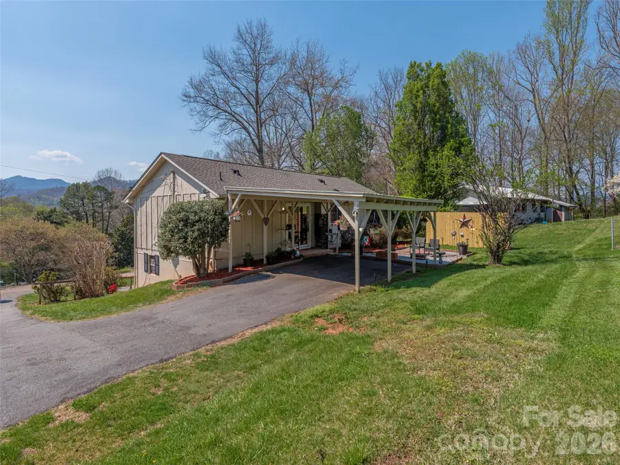 86 Hideaway Lane, Waynesville, NC 28785 - #3