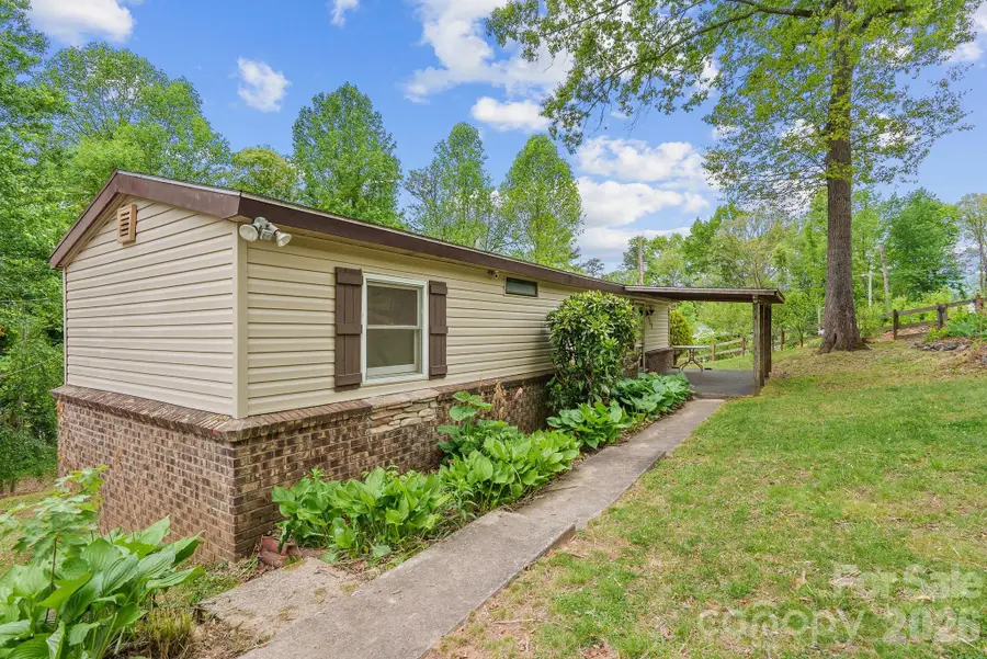 112 Hidden Forest Estate, Candler, NC 28715 - #2