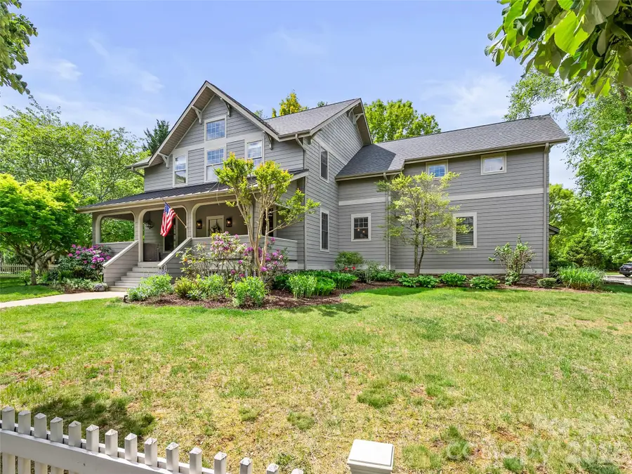 1066 Columbine Road, Asheville, NC 28803 - #3