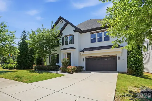 7203 Bellera Court, Charlotte, NC 28277