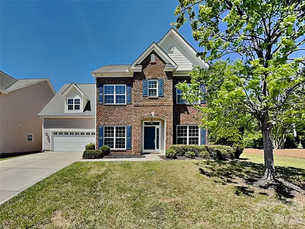 11206 Scottsman Trace Drive, Charlotte, NC 28273