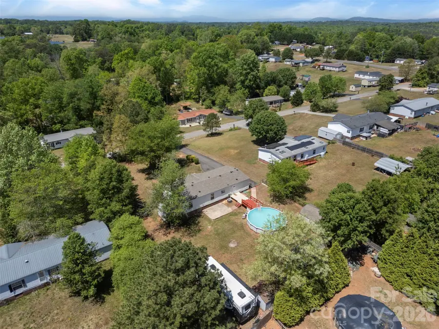 2095 Wildwood Drive, Hickory, NC 28601 - #3