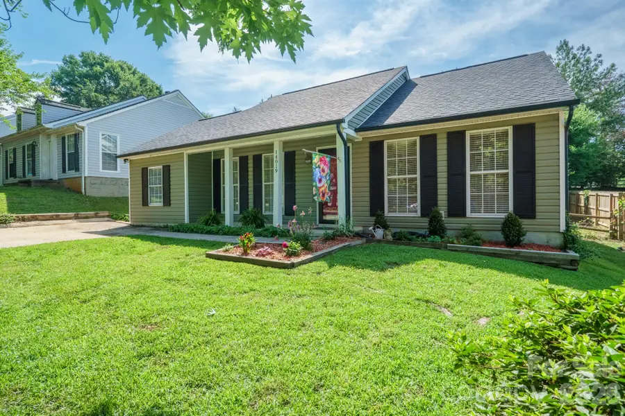 14019 Eden Court, Pineville, NC 28134 - #2