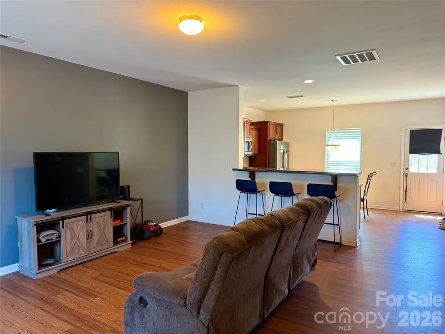 739 Mountain Quail Drive, Charlotte, NC 28216 - #2