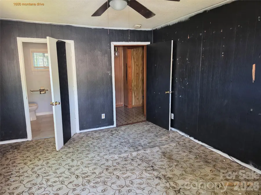 1600 Montana Drive, Charlotte, NC 28216 - #2