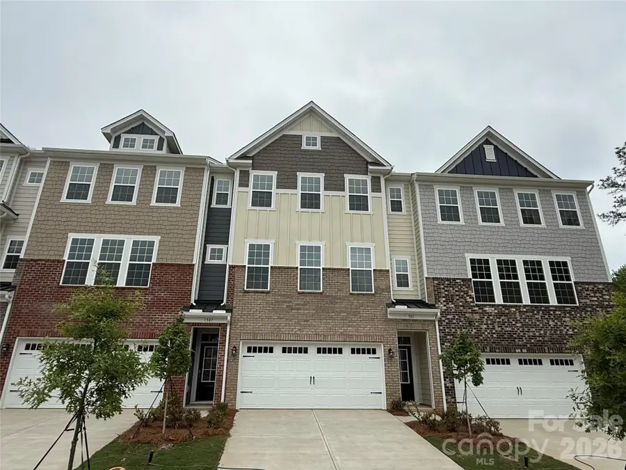 1315 Mary Jane Avenue #23, Waxhaw, NC 28173 - #2