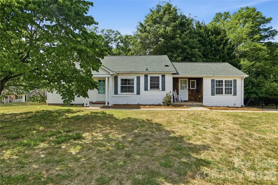 208 Jackson Terrace, Clover, SC 29710 - #2