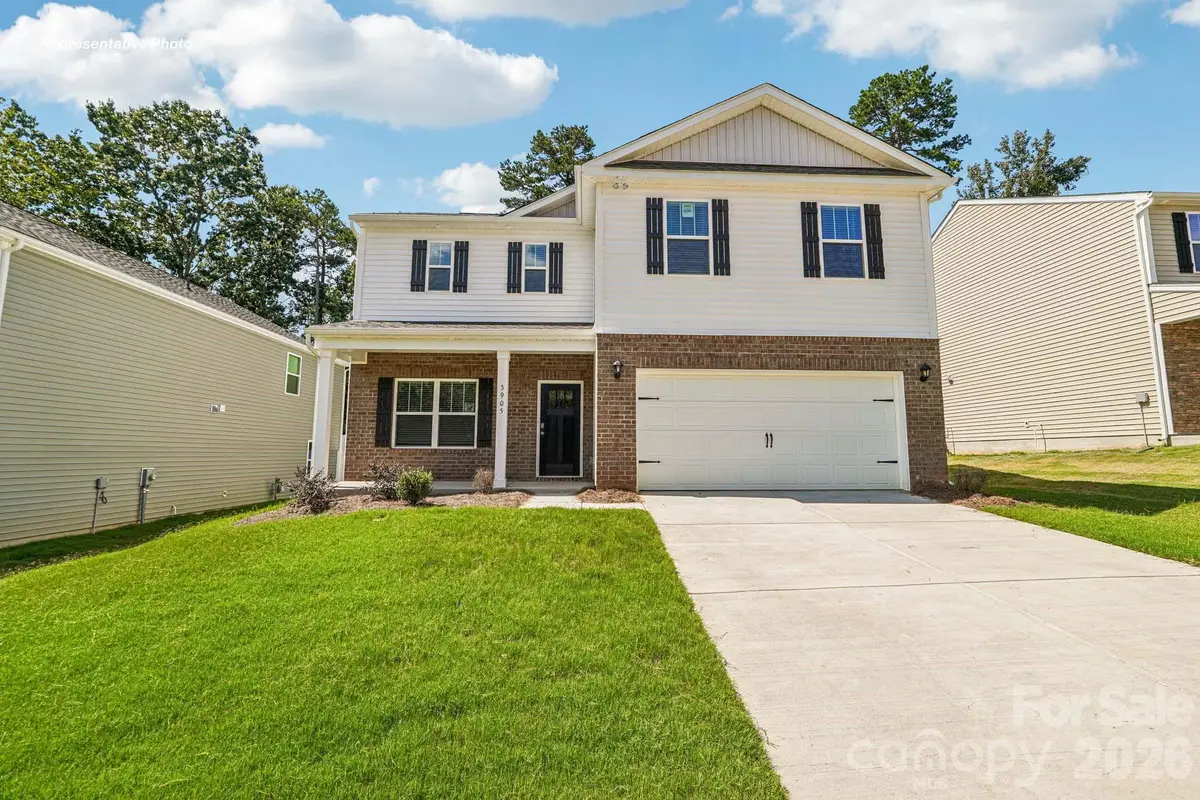 604 17th Avenue Drive Ne, Hickory, NC 28601 - #1