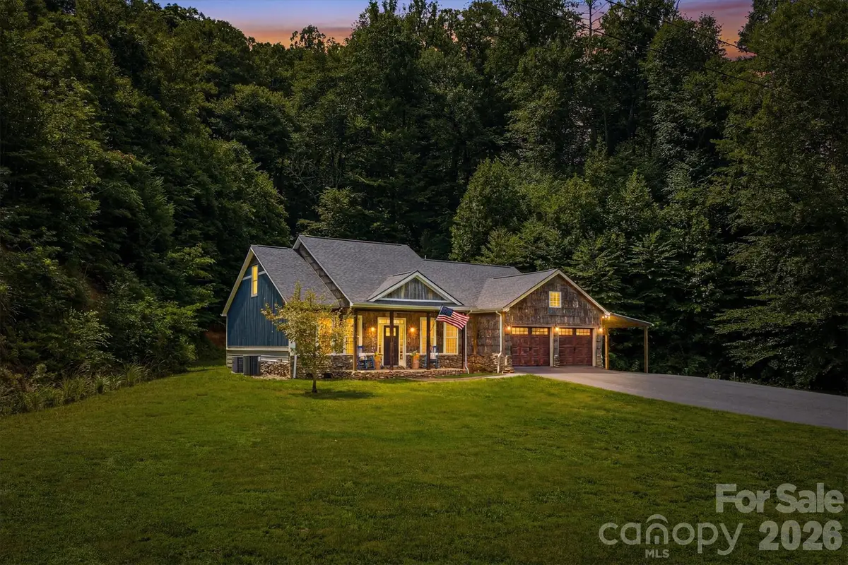 2570 Blowing Rock Boulevard, Lenoir, NC 28645 - #1
