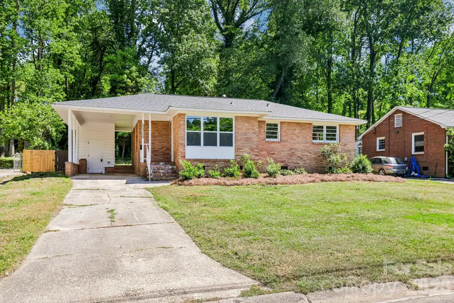 5320 Dolphin Lane, Charlotte, NC 28215 - #2
