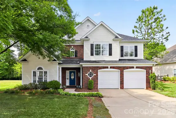 10713 Huntington Meadow Lane, Charlotte, NC 28273