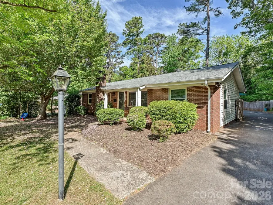 4409 Ivanhoe Place, Charlotte, NC 28205 - #2