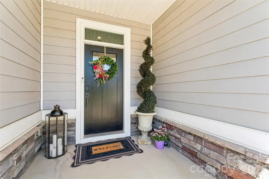 5042 Summer Surprise Lane, Charlotte, NC 28215 - #3
