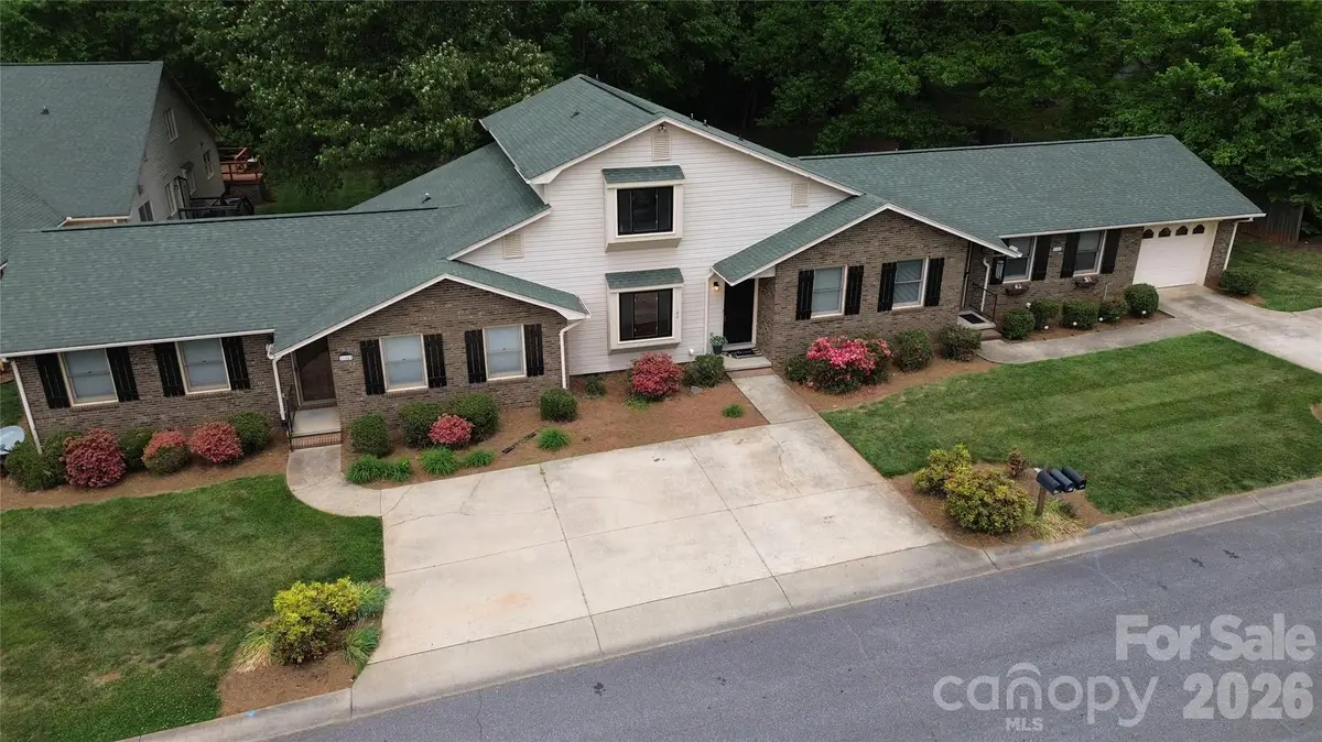 182 Calvin Street, Troutman, NC 28166 - #1