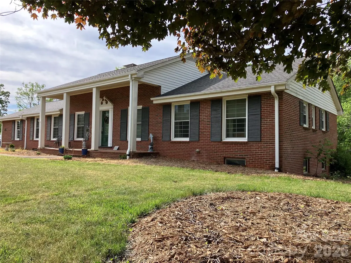 151 Lincoln Road, Forest City, NC 28043 - #1