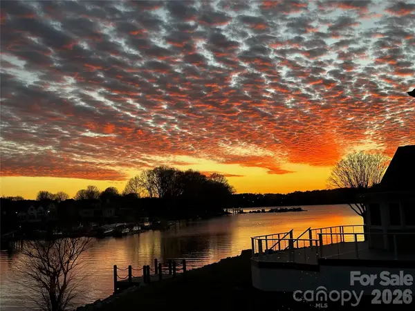 7322 Swansea Lane, Cornelius, NC 28031