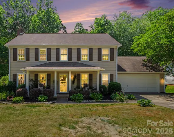 13333 Kintyre Court, Matthews, NC 28105