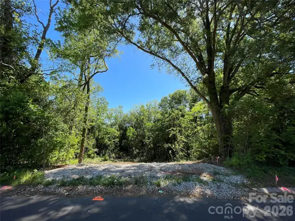 2913 Morning Drive, Charlotte, NC 28208