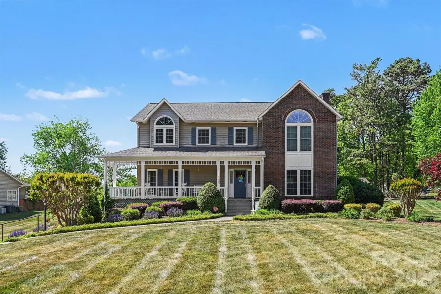 4051 Pinecrest Drive Ne, Hickory, NC 28601 - #2