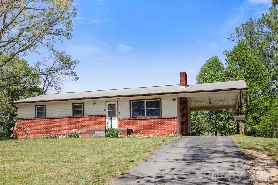 41 Hartshorn Drive, Candler, NC 28715 - #2