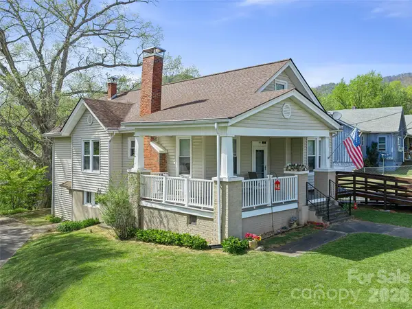 45 Summit Street, Burnsville, NC 28714