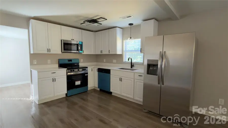 15 Groves Street, Cramerton, NC 28032 - #2