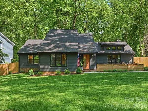 1611 E Barden Road, Charlotte, NC 28226