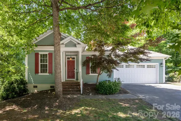 5 Hoolet Court, Biltmore Lake, NC 28715