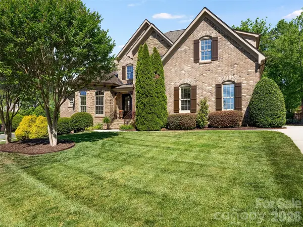 2130 Garden View Lane, Matthews, NC 28104
