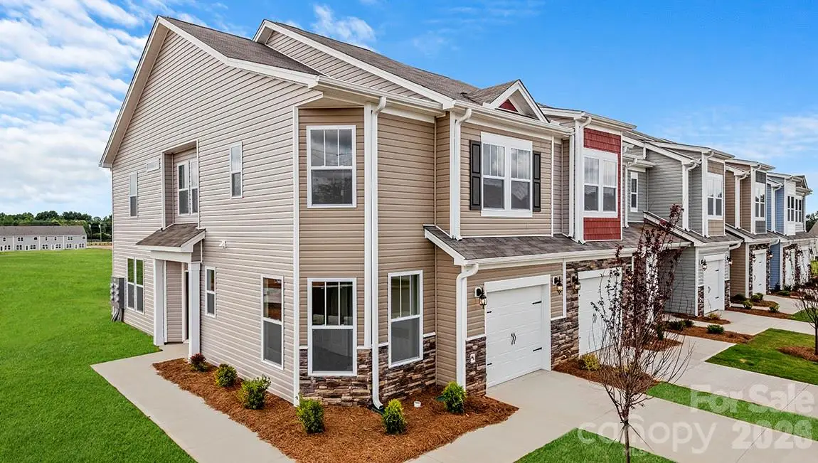 388 Creekview Road, Hendersonville, NC 28792 - #1
