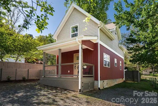 85 New Salem Road, Swannanoa, NC 28778