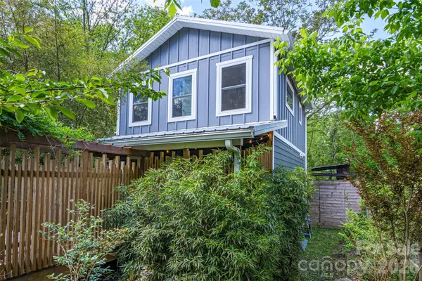 149 State Street, Asheville, NC 28806