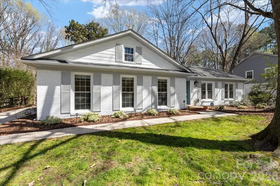 6917 Candlewyck Lane, Charlotte, NC 28226 - #2